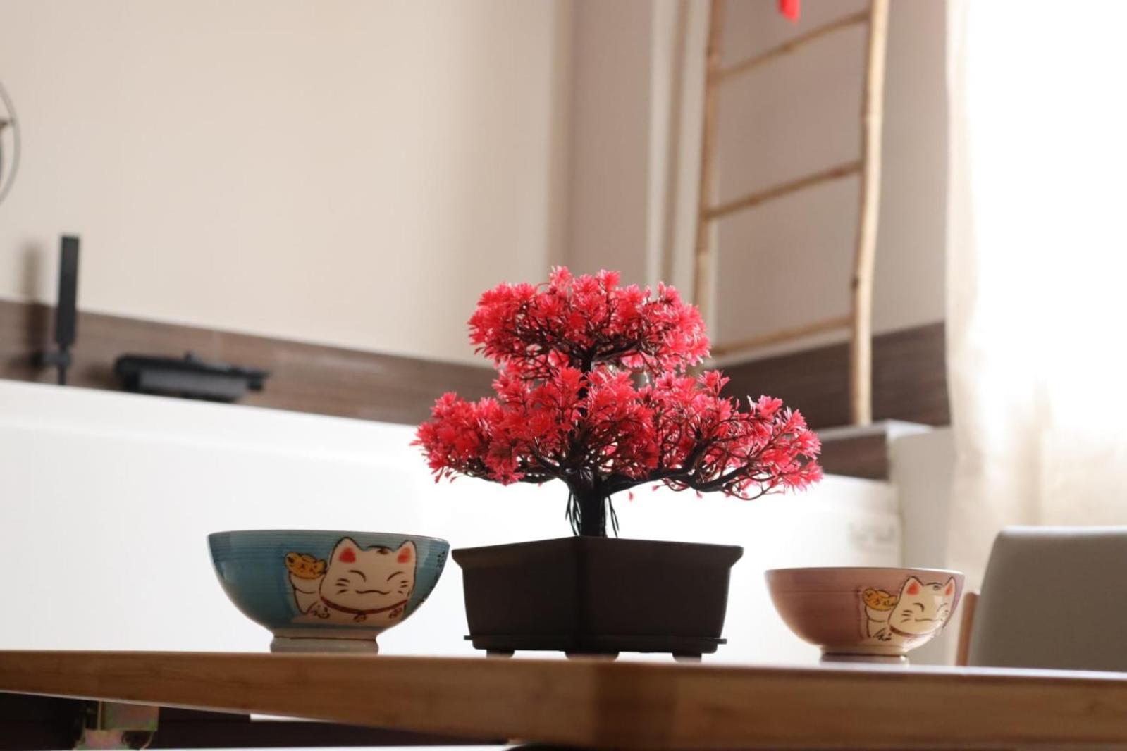 טולון Loveroom Japon Avec Balneotherapie מראה חיצוני תמונה
